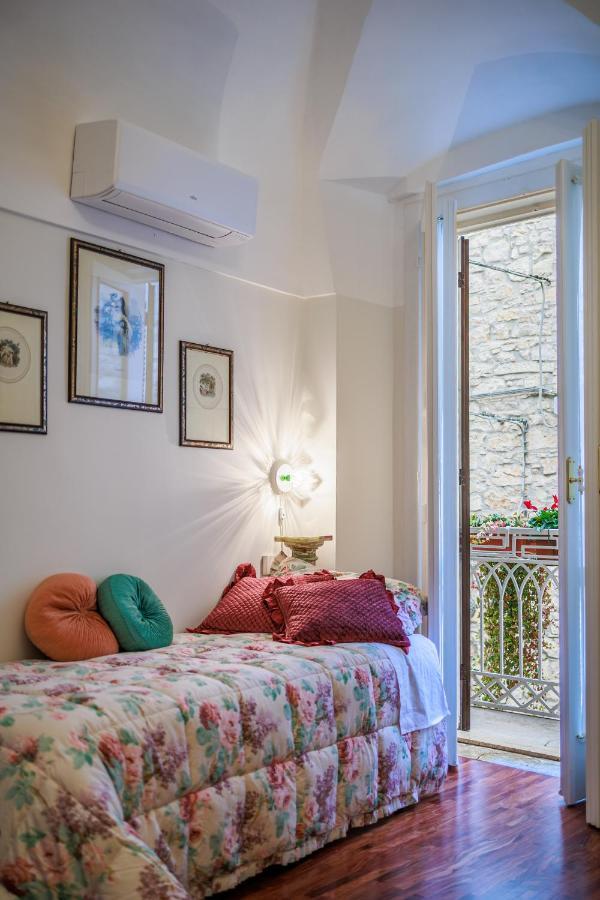 B&B Corso Vittorio Веноза Екстер'єр фото